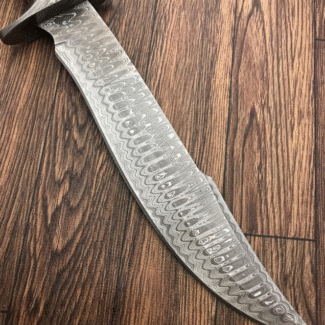 bowie knife